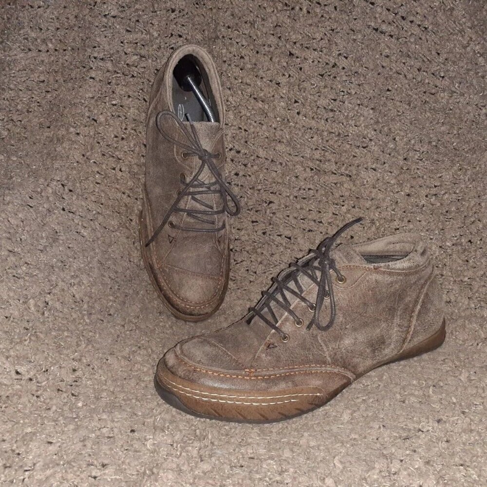 Vintage DOLCIS-Brown Distressed Oiled Suede Desert Boots-Sz 13-NWOB